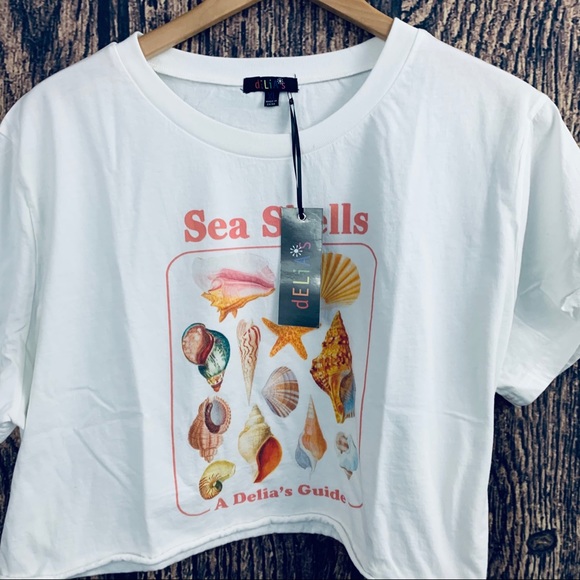 SeaShells across White Tee by Delias NWT - Picture 6 of 13